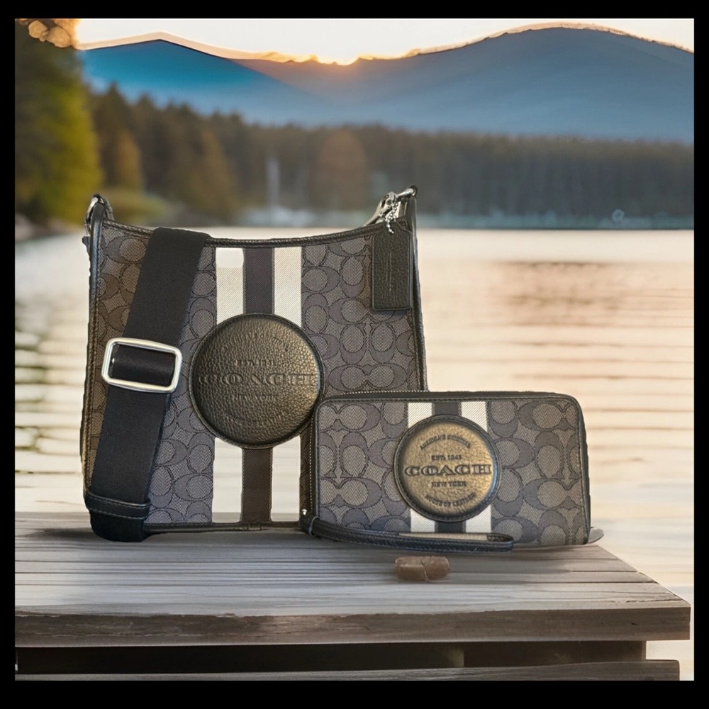 ❌❌SOLD❌❌COACH Dempsey File Crossbody Bag & Matching Lg Wallet CA195 EUC 🤩💕